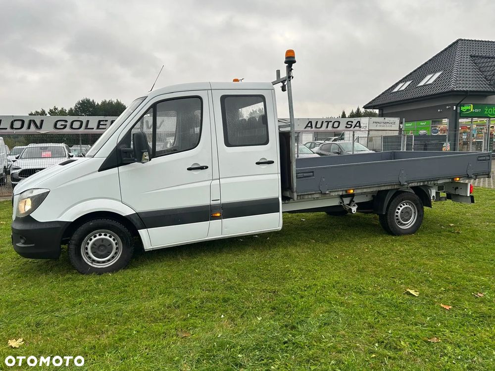 Mercedes-Benz Sprinter - 4
