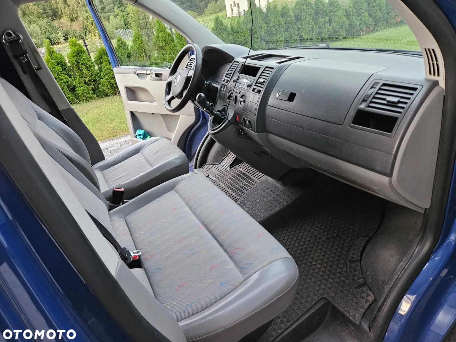 Volkswagen TRANSPORTER T5 - 13