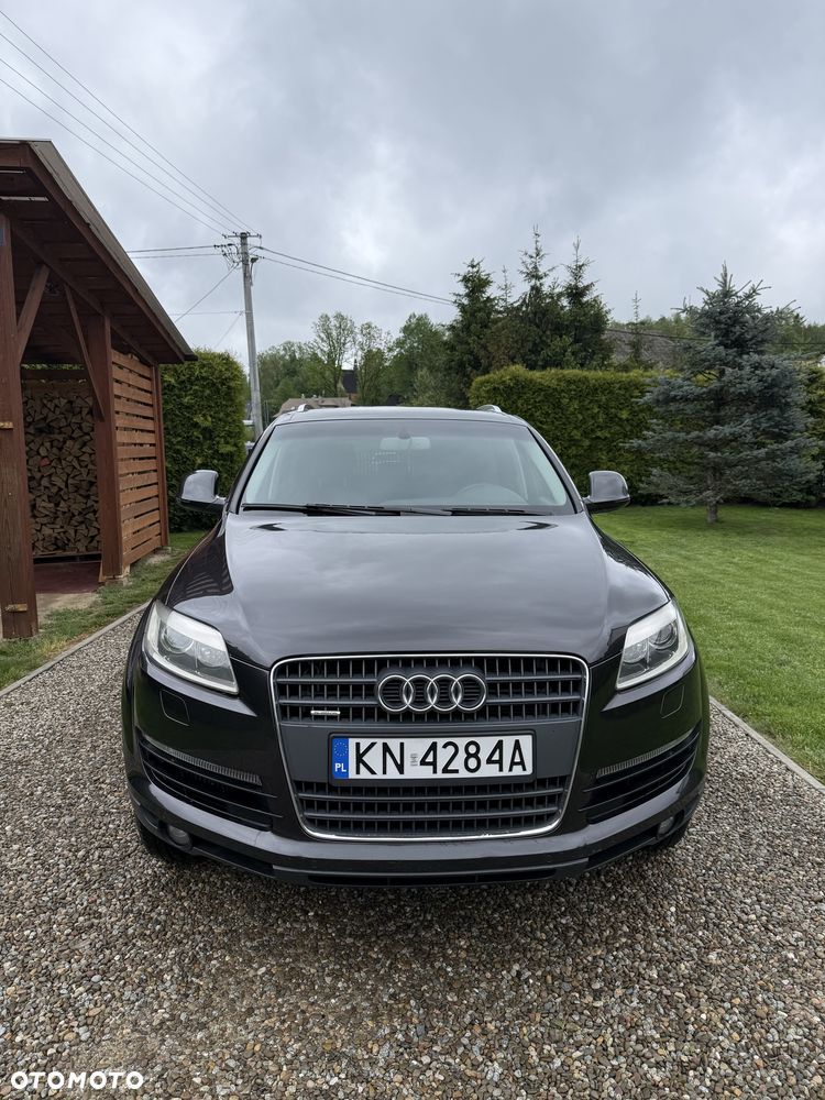 Audi Q7 - 2