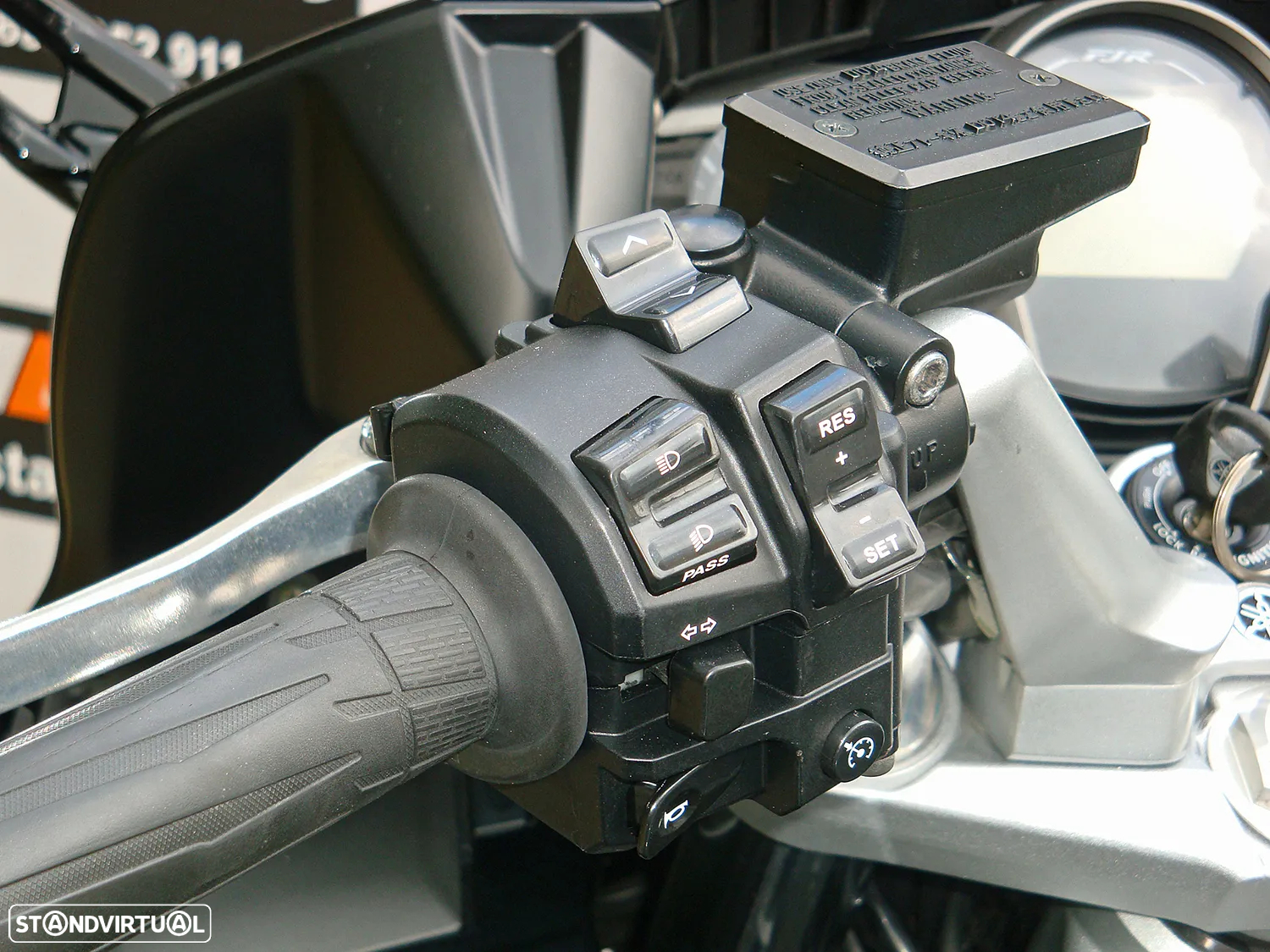 Yamaha FJR 1300 - 12
