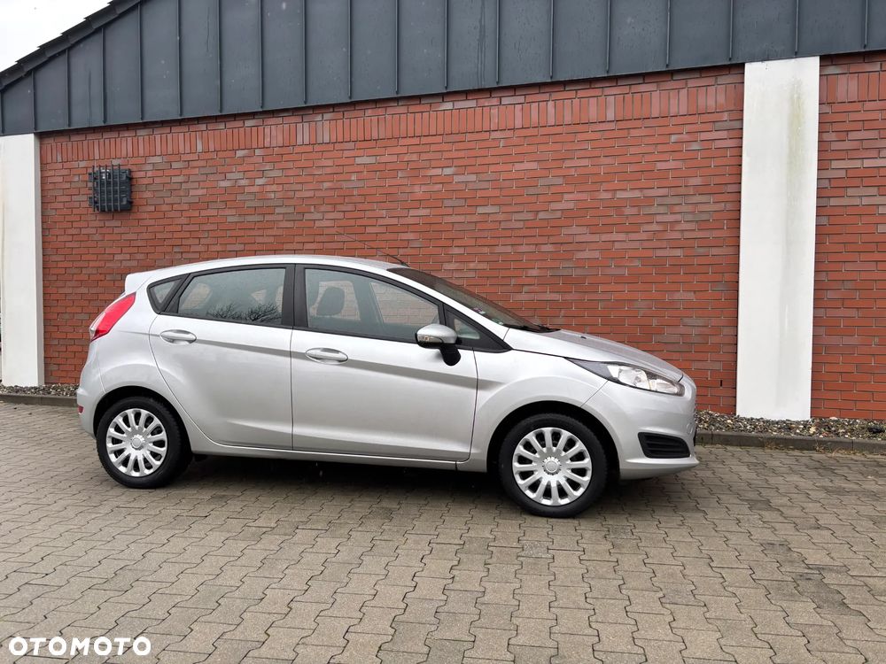 Ford Fiesta 1.25 Trend - 21