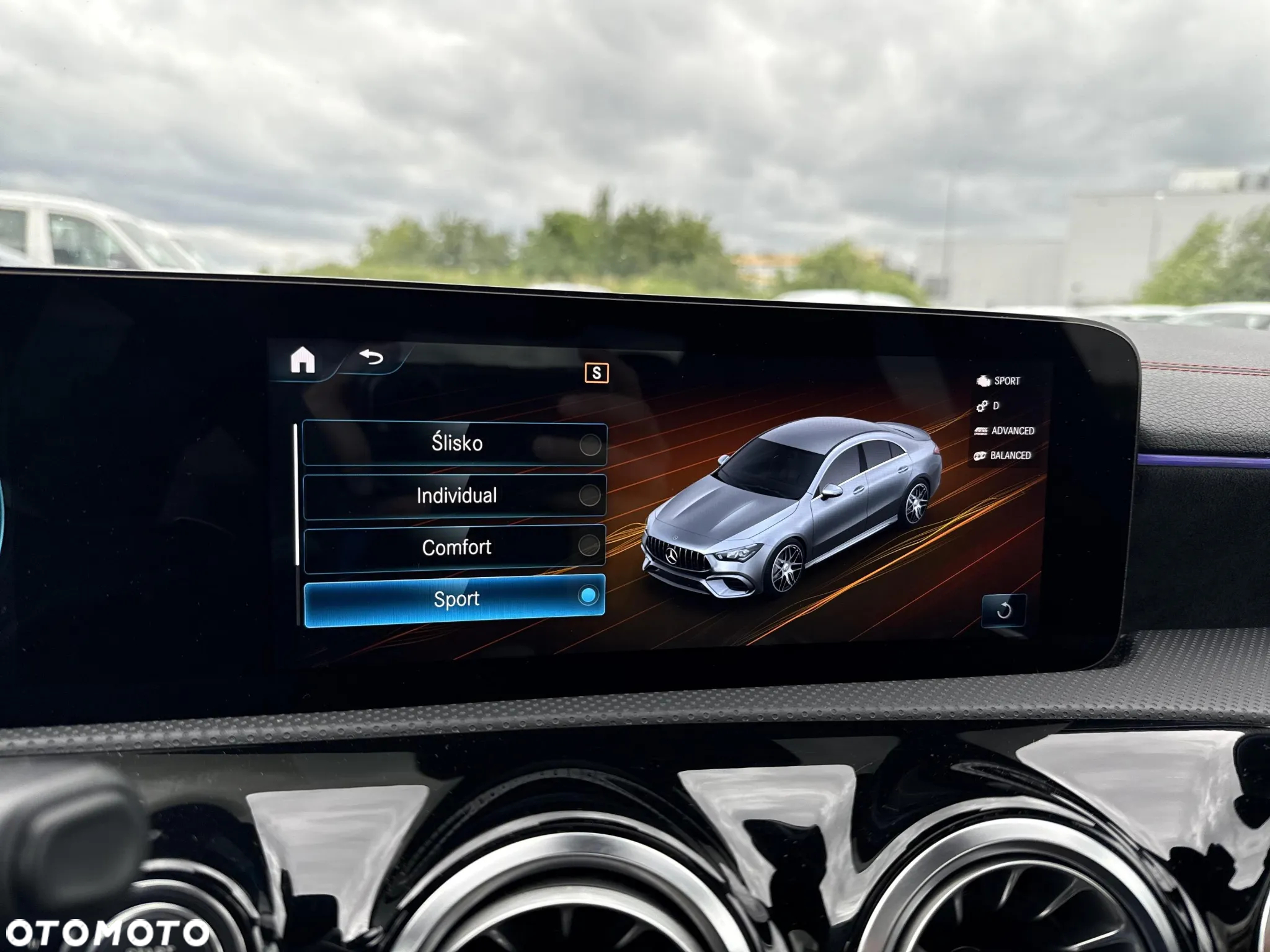 Mercedes-Benz CLA AMG 45 S 4-Matic 8G-DCT - 24
