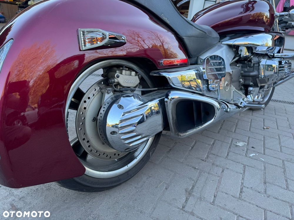 Honda Valkyrie - 11