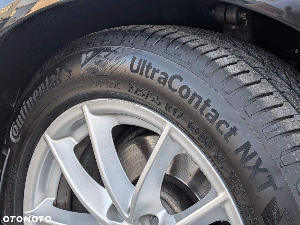 BMW Seria 5 520d - 36