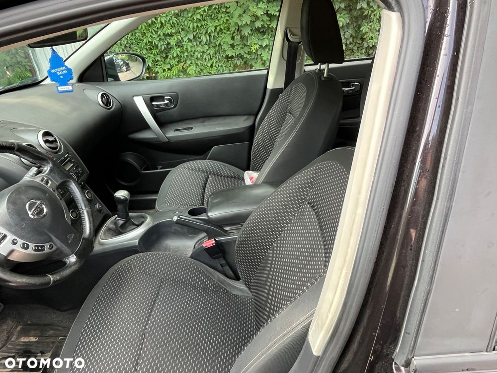 Nissan Qashqai - 10