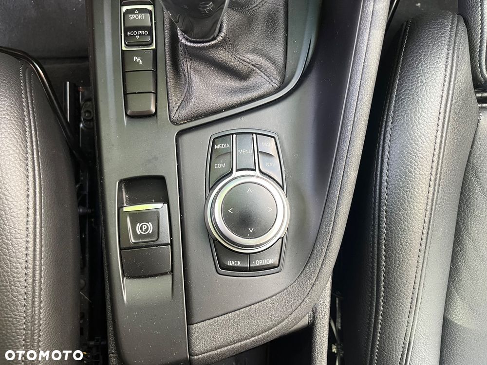BMW X1 sDrive20i Sport Line sport - 20