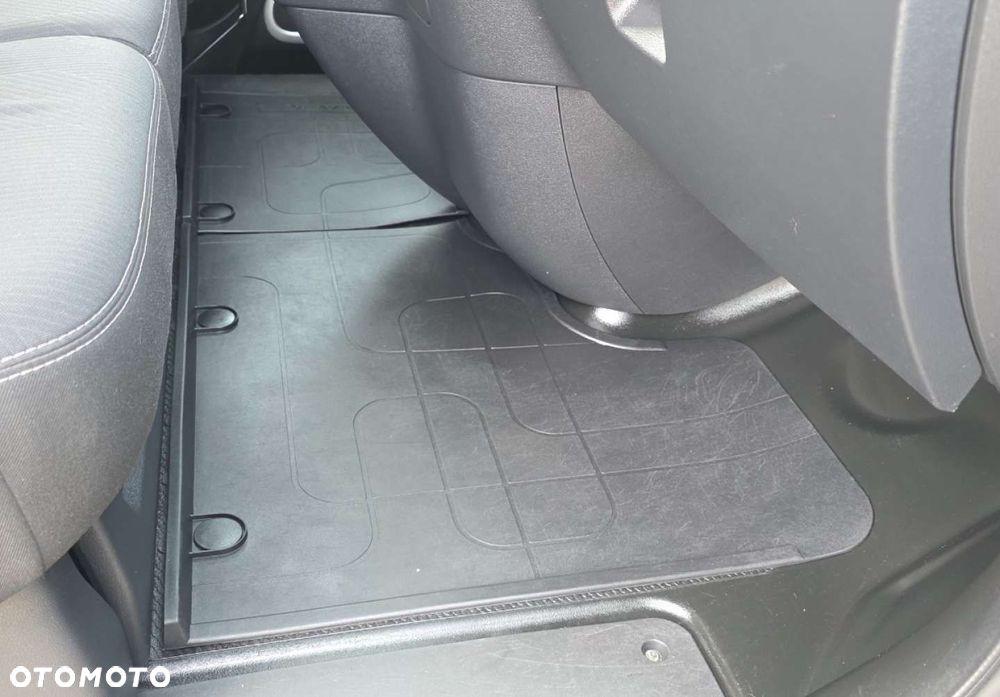 Renault Trafic - 21