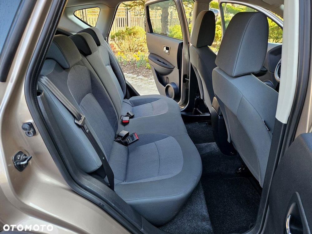Nissan Qashqai - 22