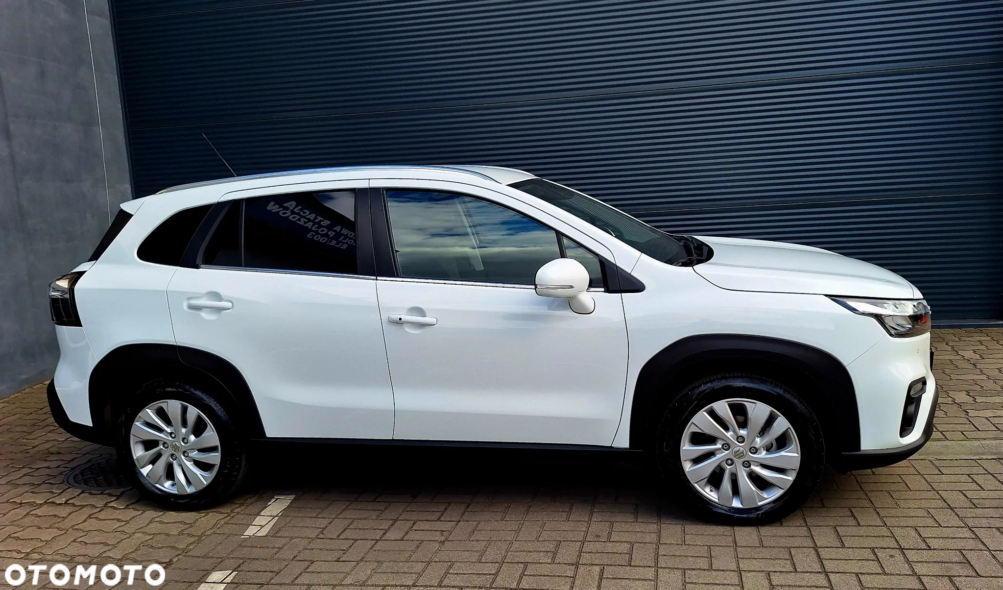 Suzuki SX4 S-Cross - 10