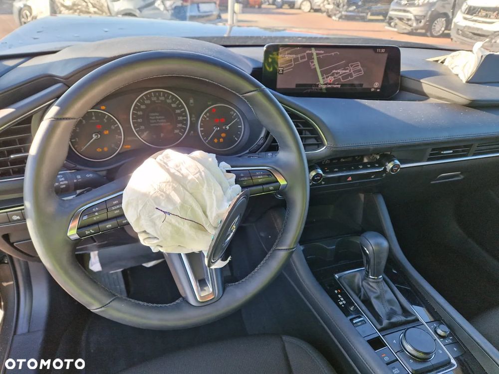 Mazda 3 2.0 mHEV Centre-Line - 16