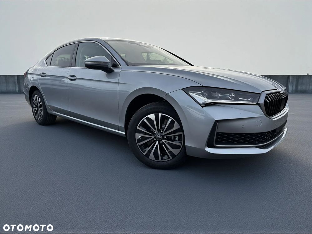 Skoda Superb 2.0 TSI Edition 130 DSG - 4