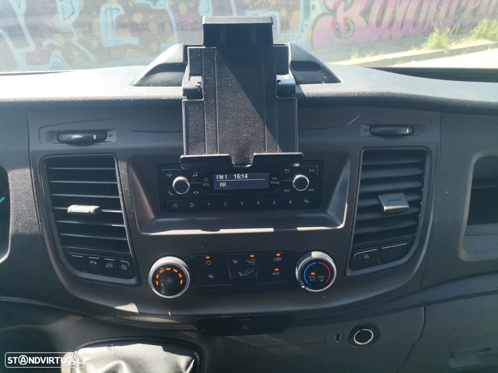 Ford Transit Custom LONGA  L2H1 2.0 TDCI 3L - 17