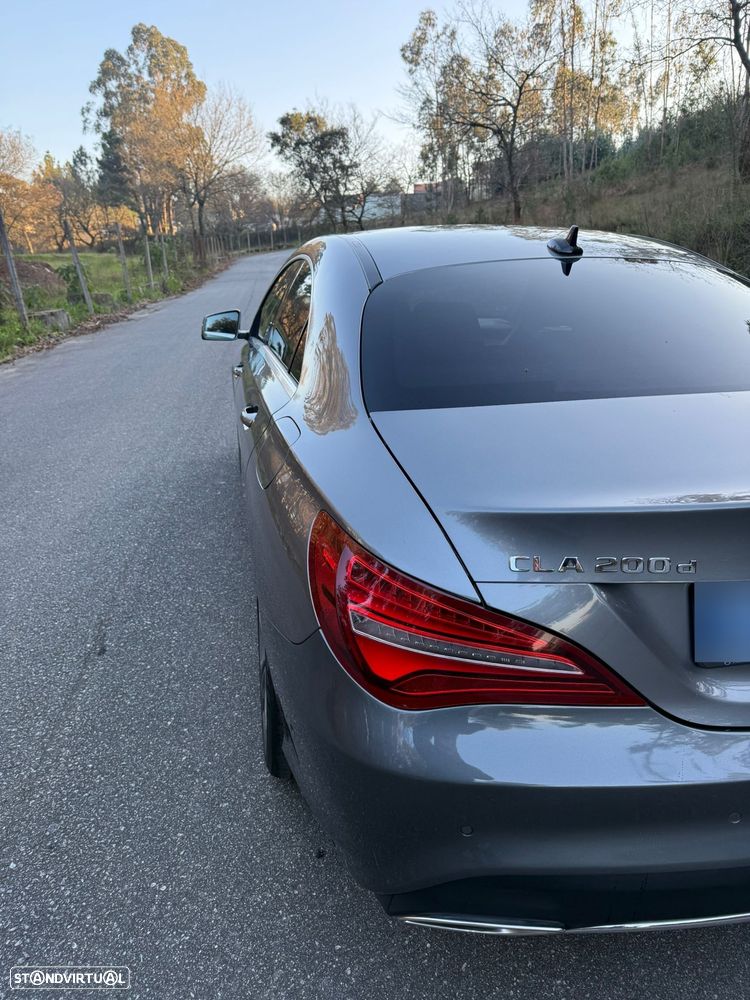 Mercedes-Benz CLA 200 d Urban Aut. - 2