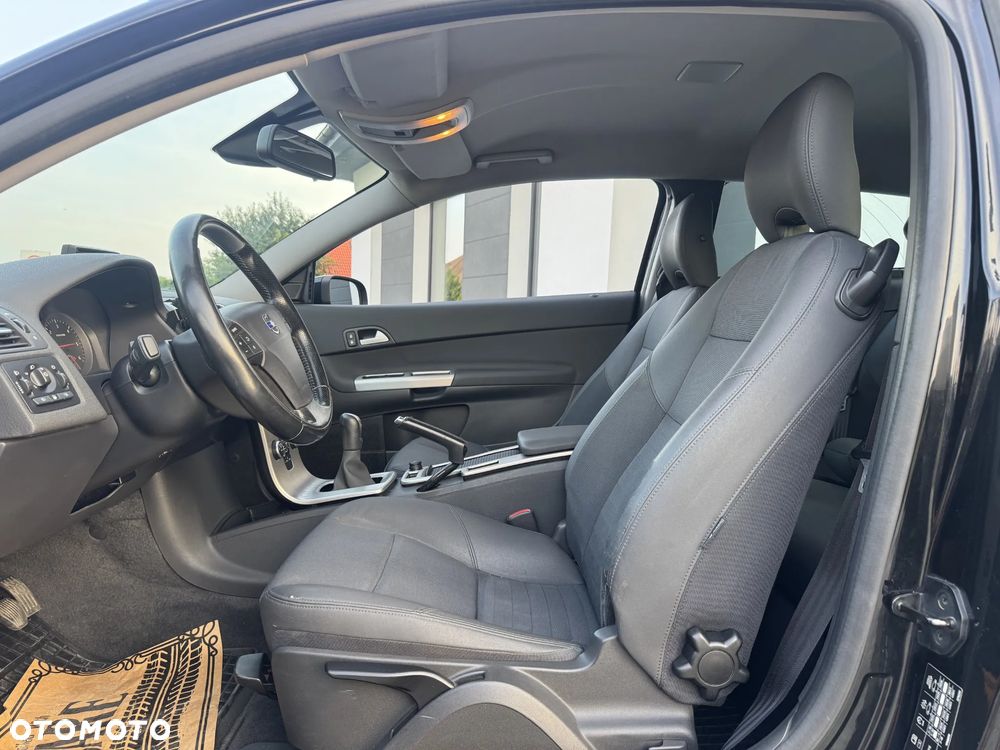 Volvo C30 2.0D Summum - 9