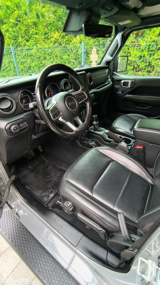 Jeep Wrangler Unlimited GME 2.0 Turbo Sahara - 21