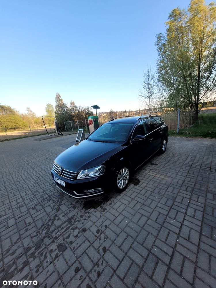 Volkswagen Passat 2.0 TDI Comfortline DSG - 1