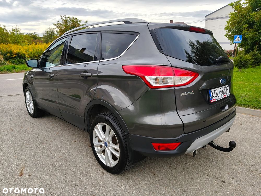 Ford Kuga 2.0 TDCi FWD Titanium - 16