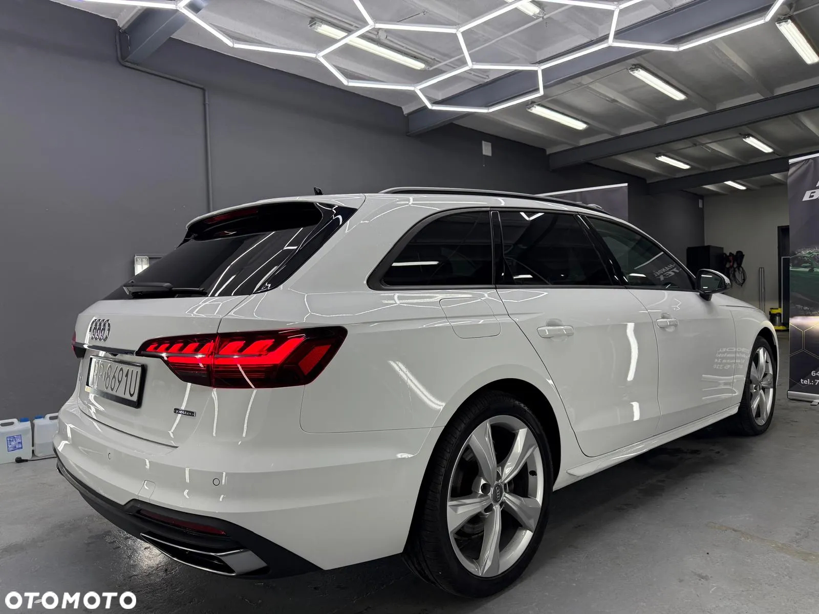 Audi A4 Avant 40 TDI quattro S tronic S line - 10