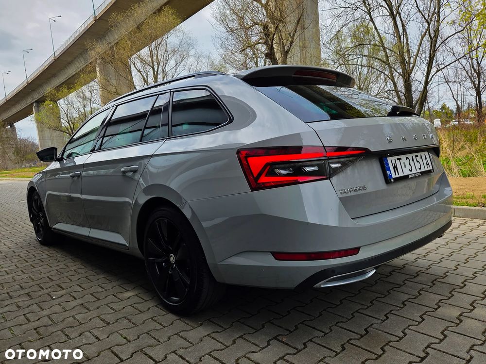 Skoda Superb 2.0 TDI SCR Sportline DSG - 4