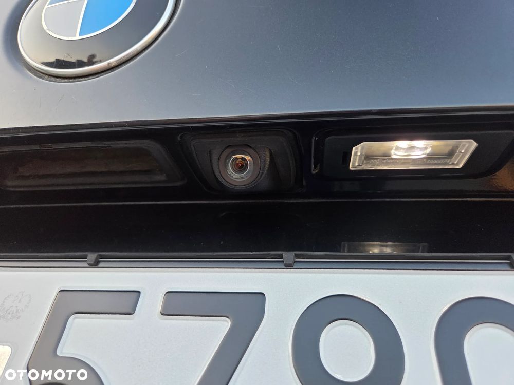 BMW X1 xDrive18d Sport Line - 34