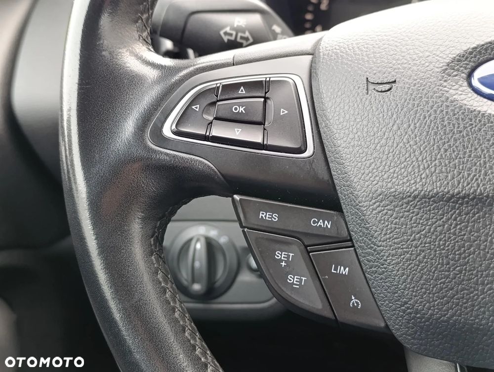 Ford C-MAX 1.5 EcoBoost Start-Stop-System Trend - 26