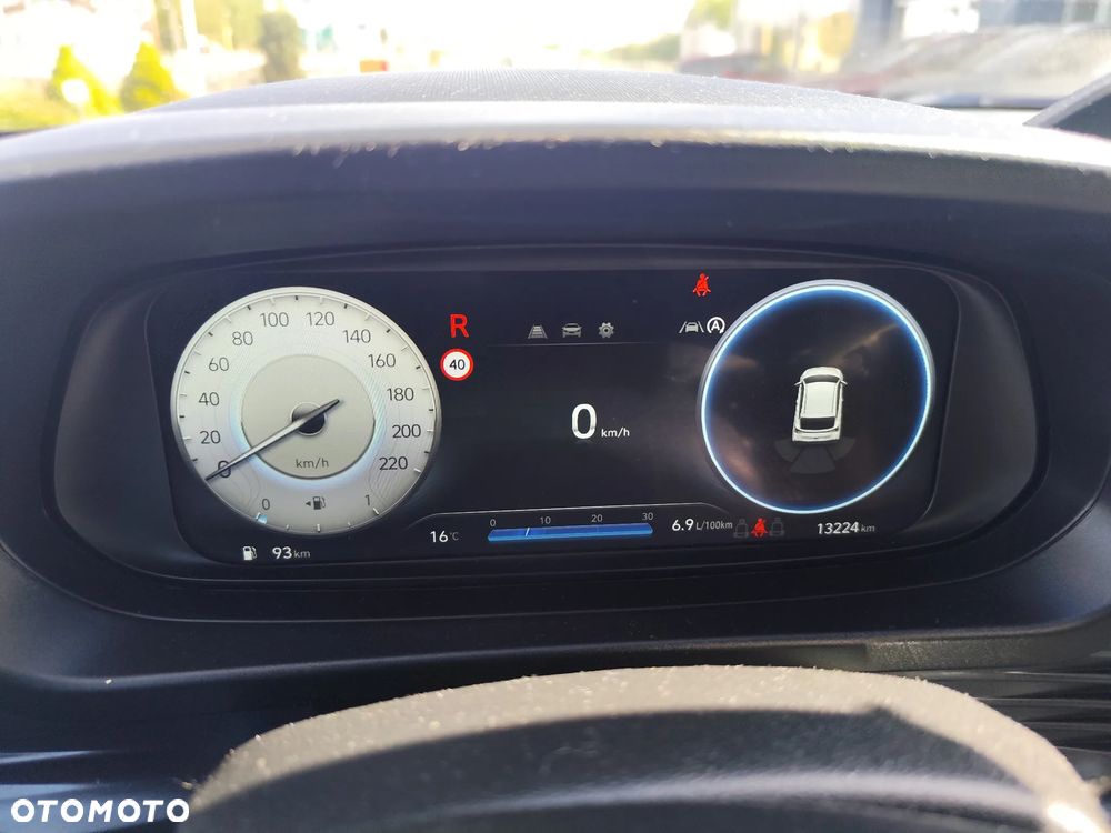 Hyundai i20 1.2 Modern - 12