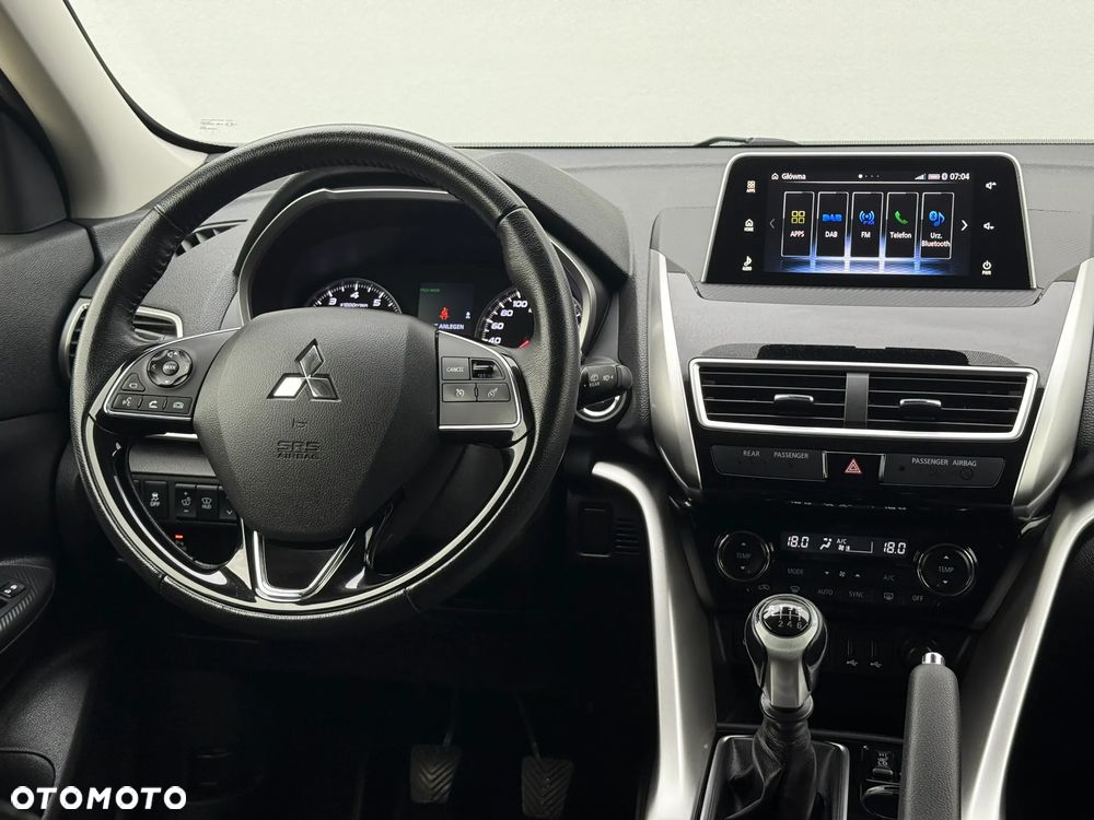 Mitsubishi Eclipse Cross - 25