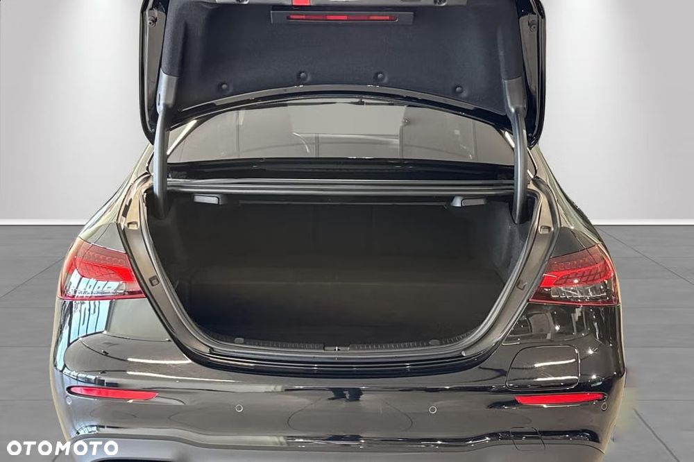 Mercedes-Benz Klasa E 300 de 9G-TRONIC - 5