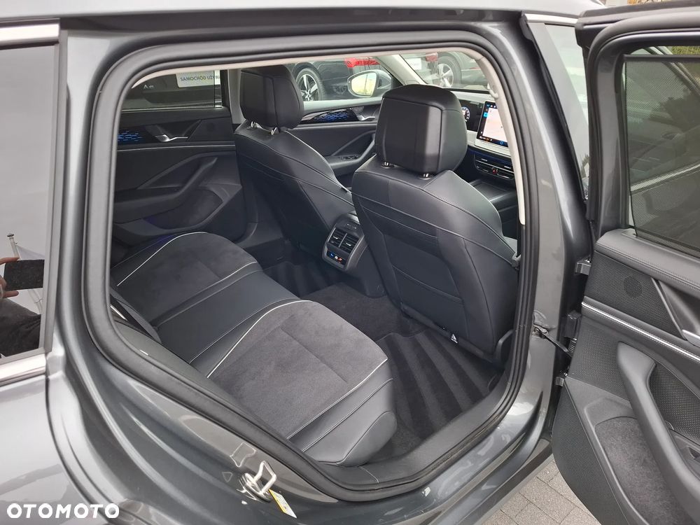 Volkswagen Passat 2.0 TDI SCR Business Plus DSG - 8