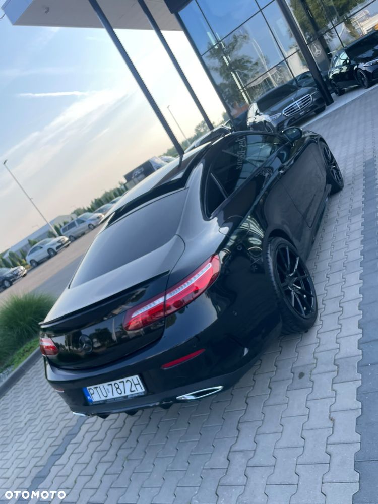 Mercedes-Benz Klasa E 220 d 4-Matic 9G-TRONIC - 5