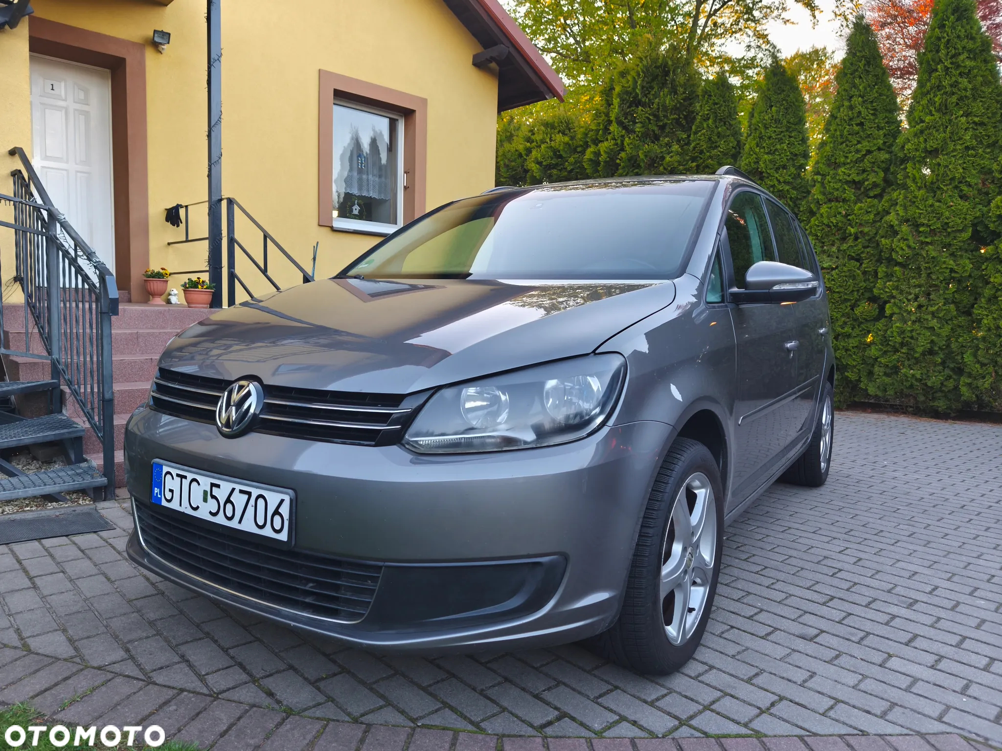 Volkswagen Touran - 3