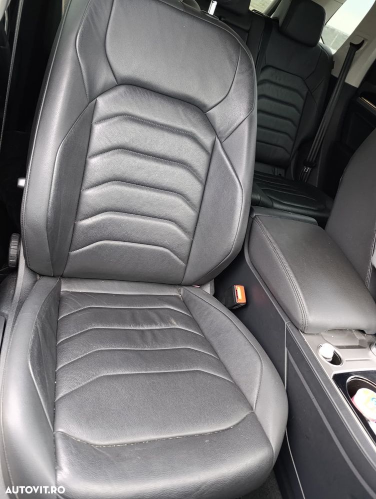 Volkswagen Touareg V6 TDI Elegance - 18