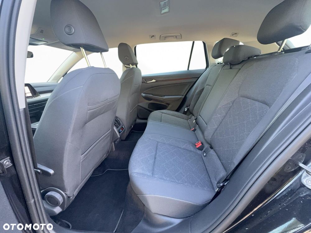 Volkswagen Golf - 30