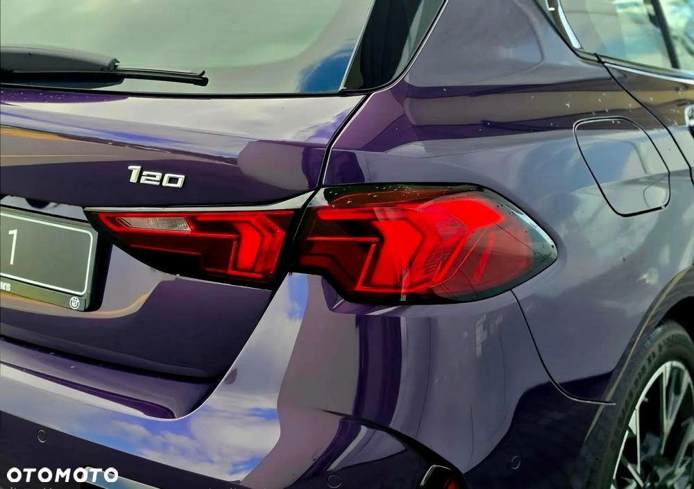 BMW Seria 1 120 mHEV - 8