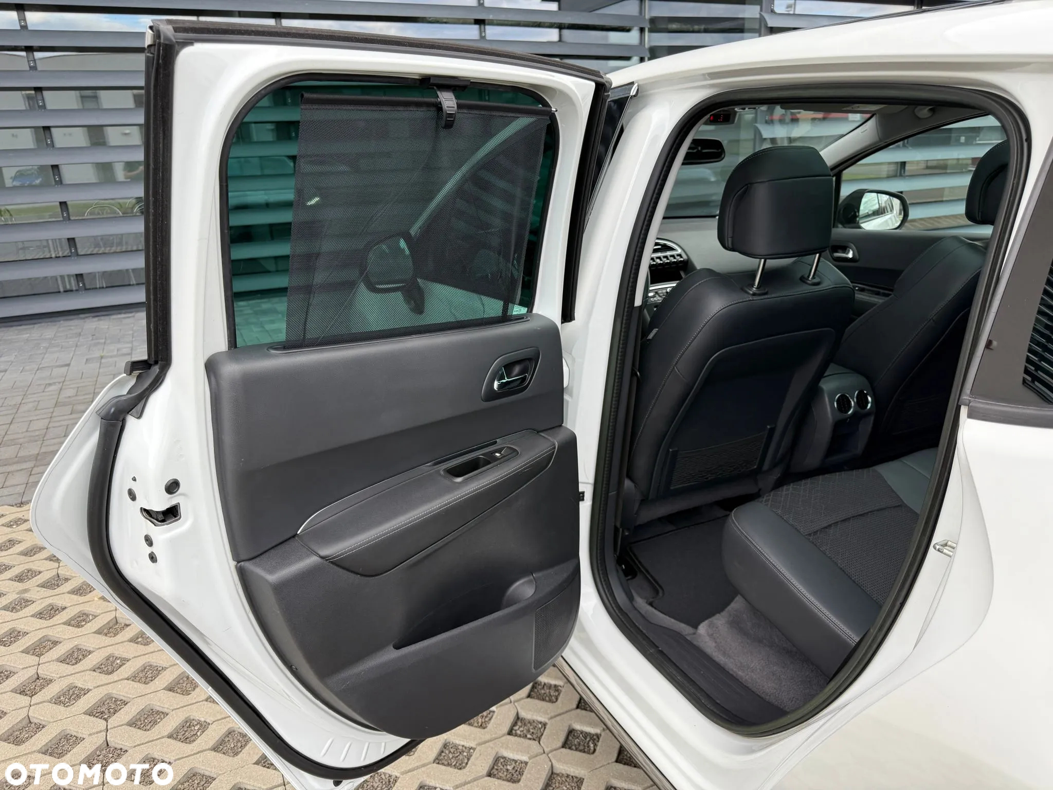 Peugeot 3008 HDi FAP 115 Roland Garros - 27