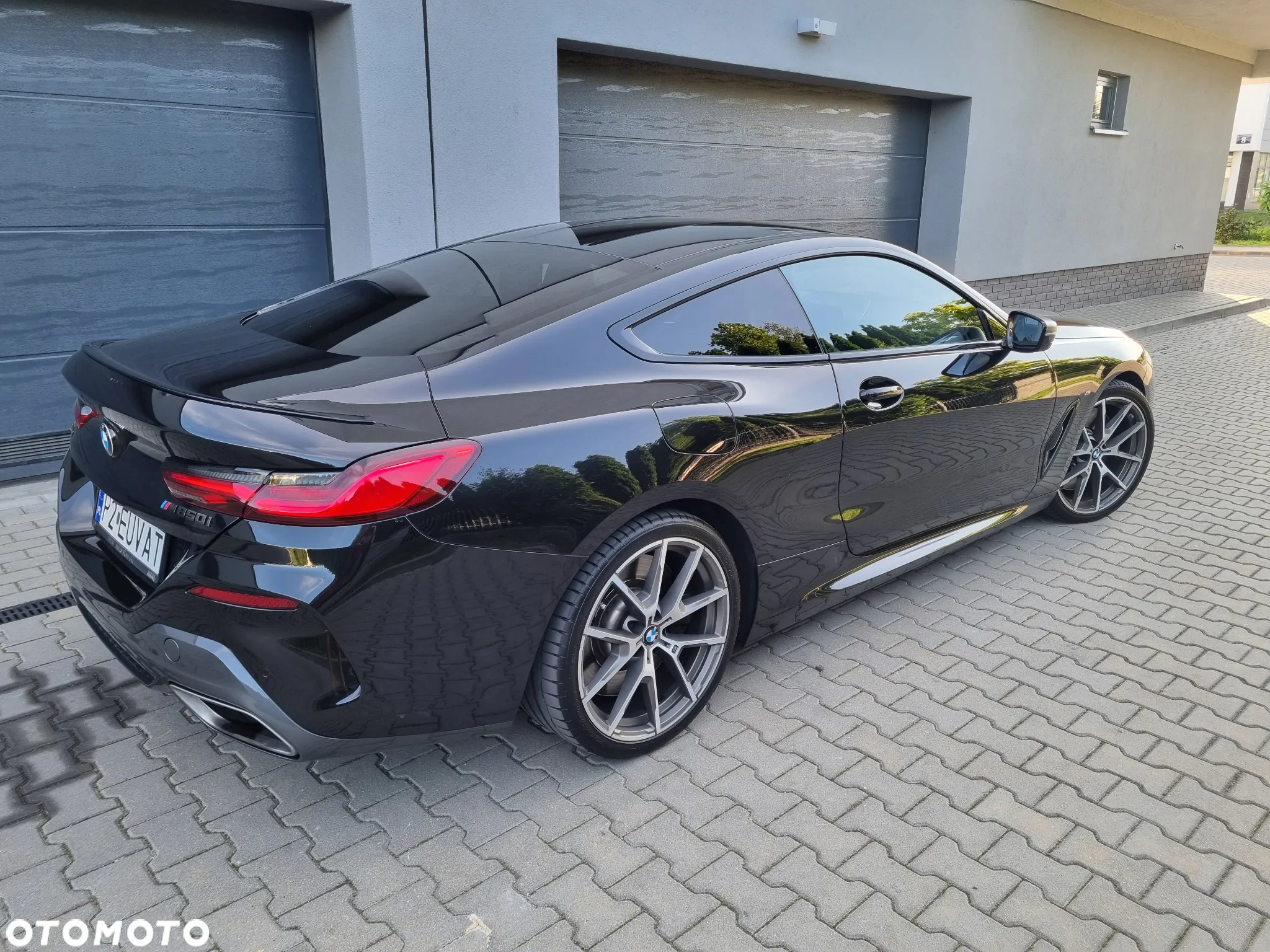 BMW Seria 8 M850i xDrive - 14