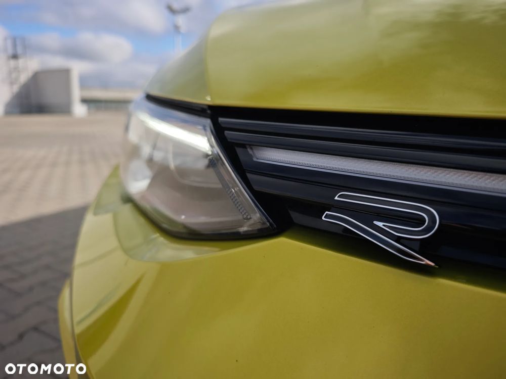 Volkswagen Golf - 10