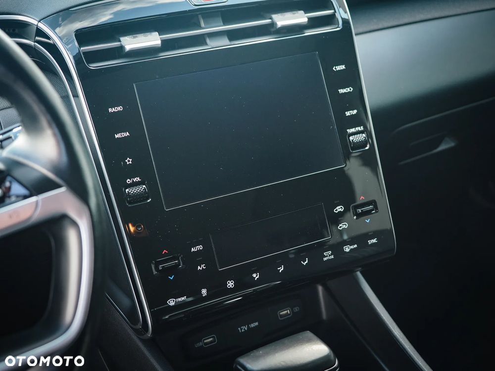Hyundai Tucson - 11