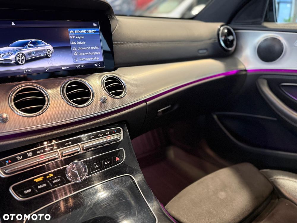 Mercedes-Benz Klasa E 220 d 9G-TRONIC AMG Line - 18