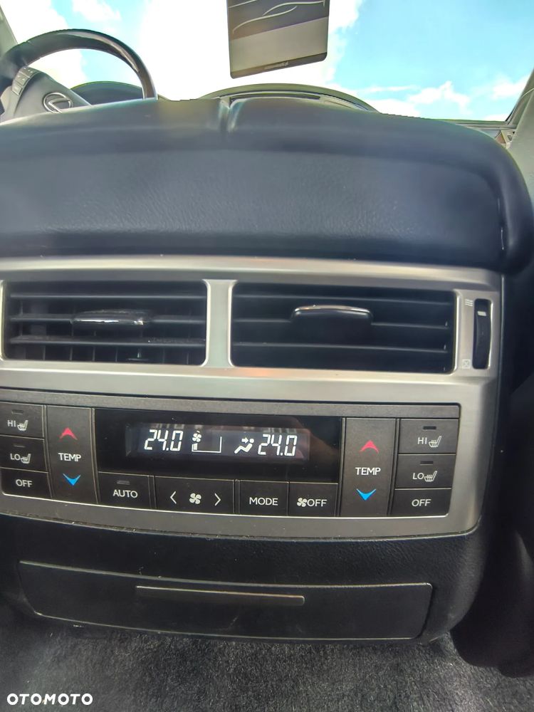 Lexus LX - 17