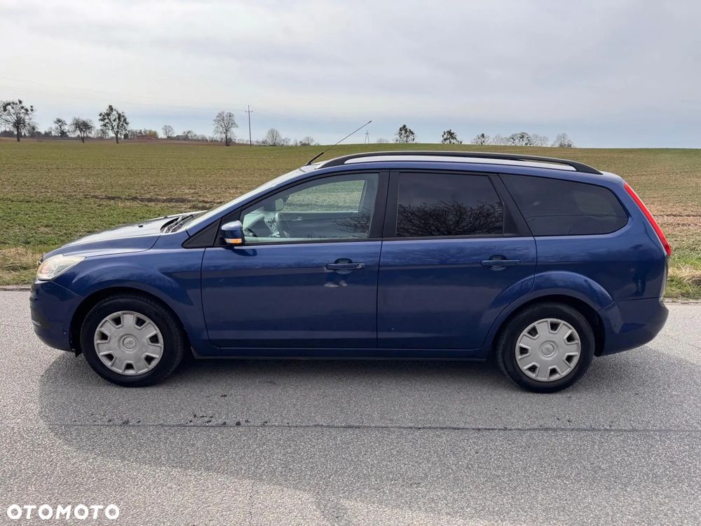 Ford Focus 1.6 Comfort - 3