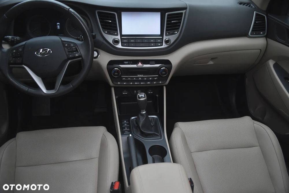 Hyundai Tucson 2.0 CRDi 4WD Trend - 7