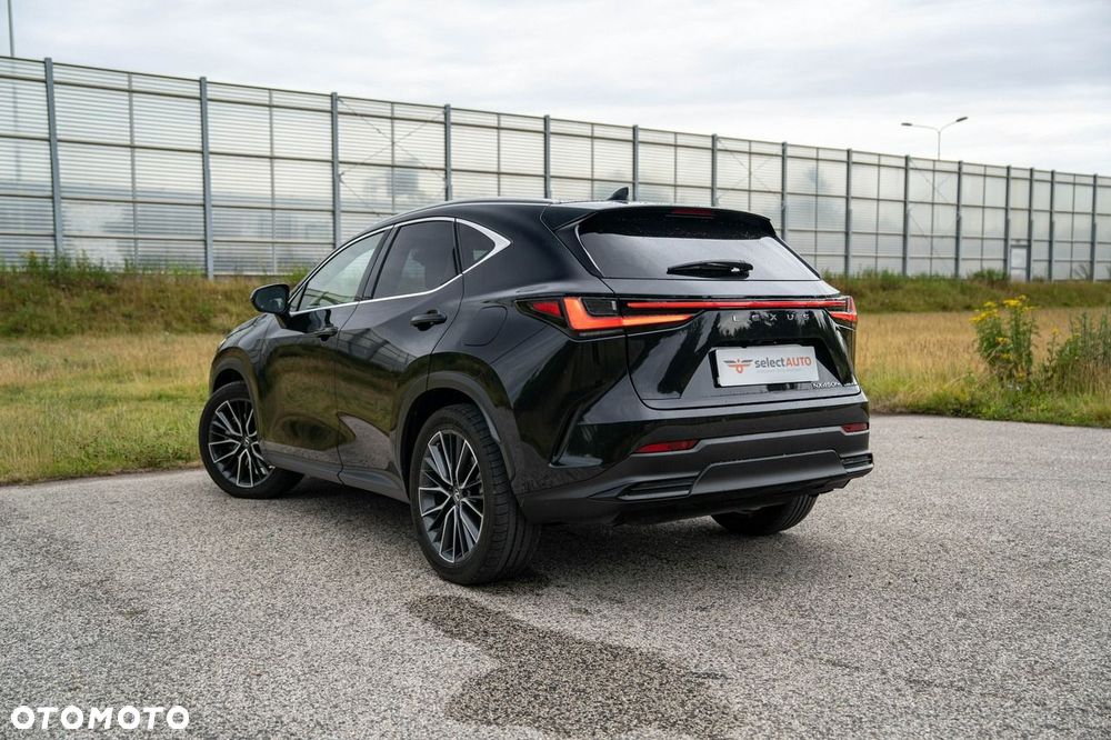 Lexus NX 450h+ E-FOUR Executive-Paket - 5