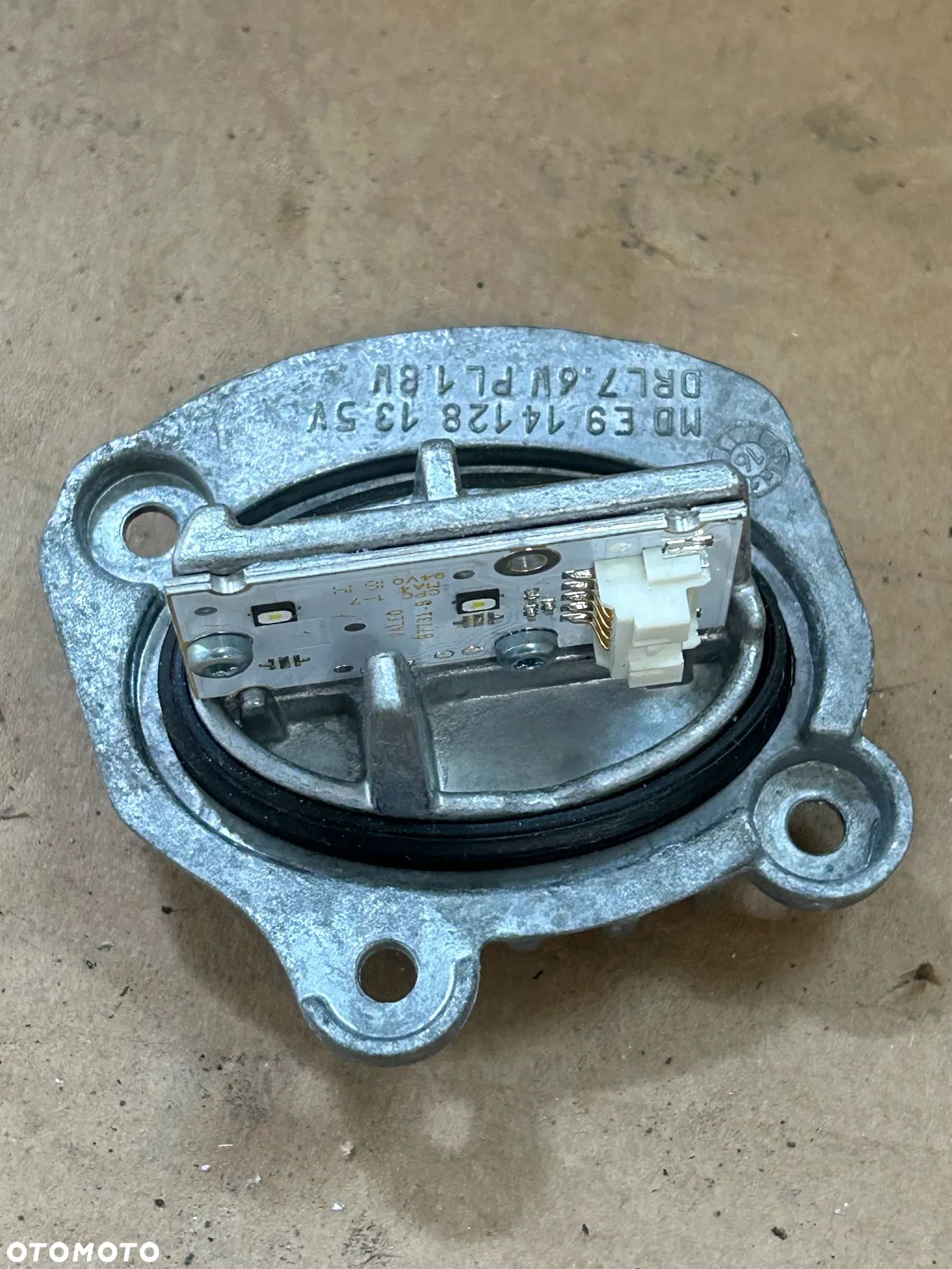 BMW F22 MODUŁ LAMPY LED DRL LEWY PRZÓD MDE914128 - 1