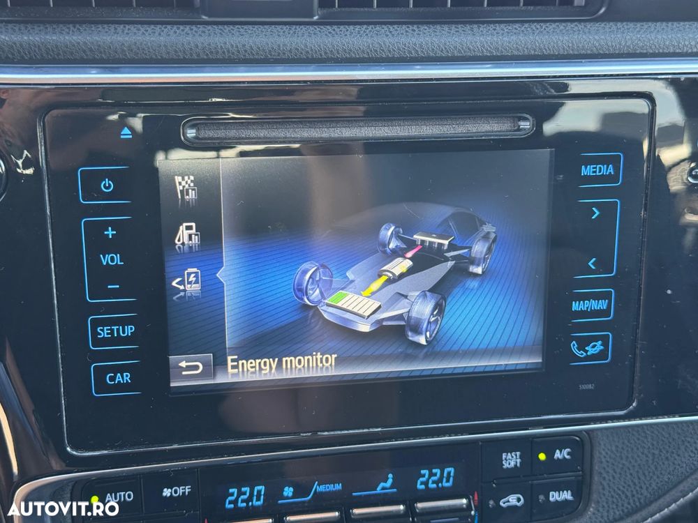 Toyota Auris 1.8 L VVT-i Hybrid Sol - 17