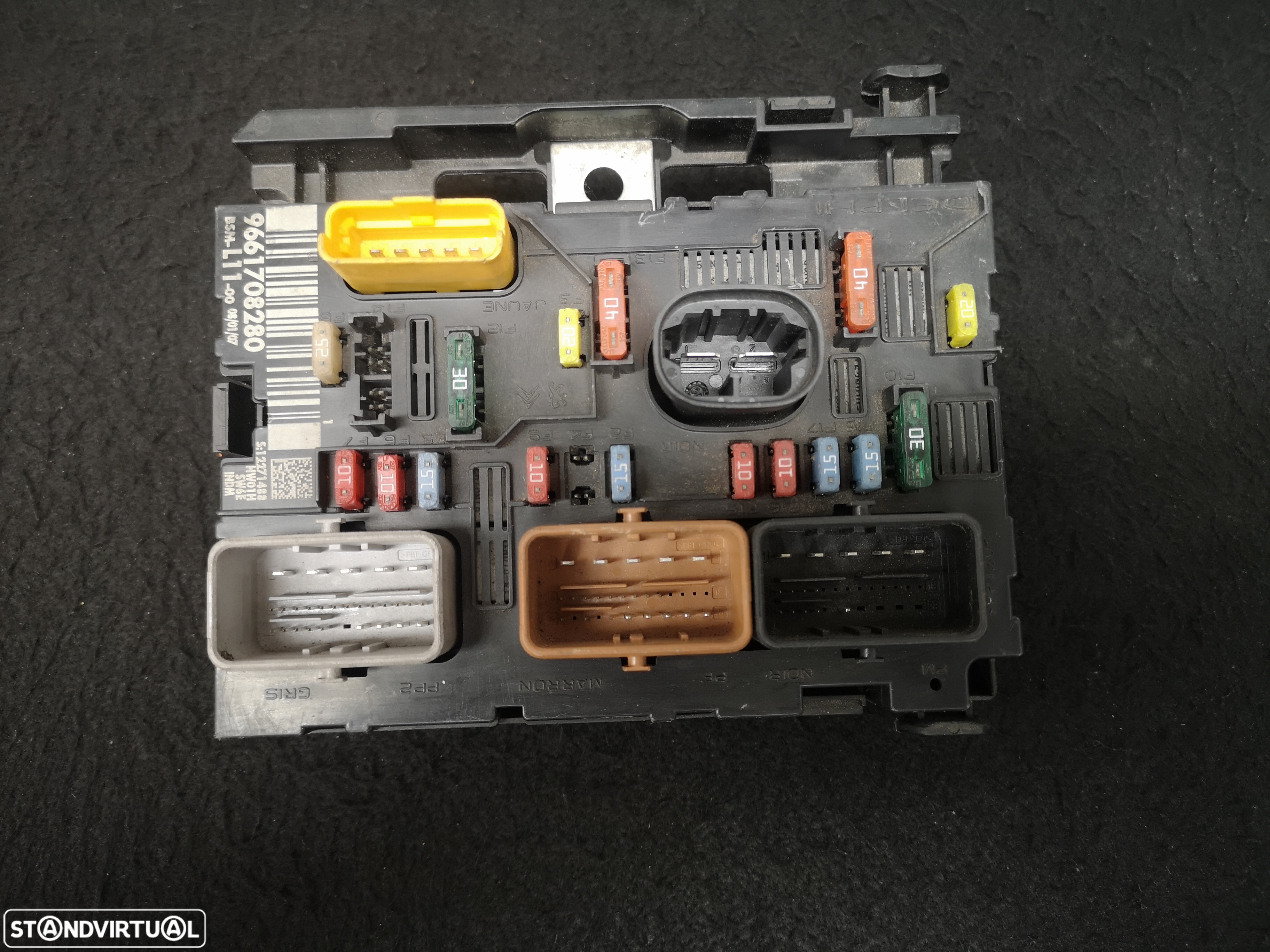 Caixa de FUSIVEIS Peugeot Citroen 2006+ - 3