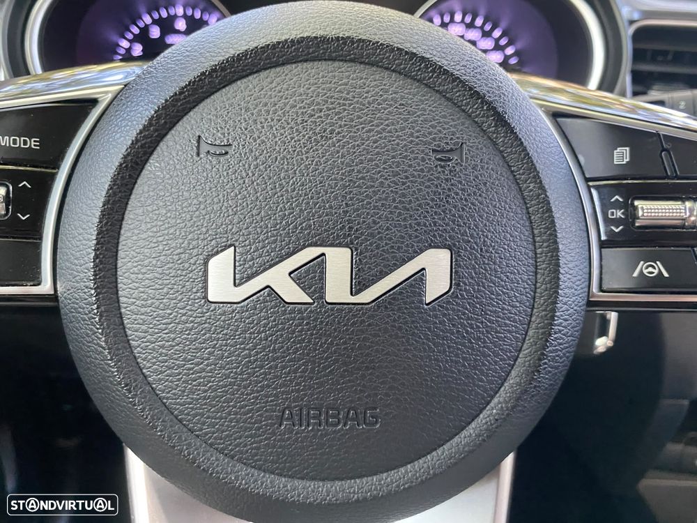Kia XCeed 1.0 T-GDI Dynamic — fotografia 14