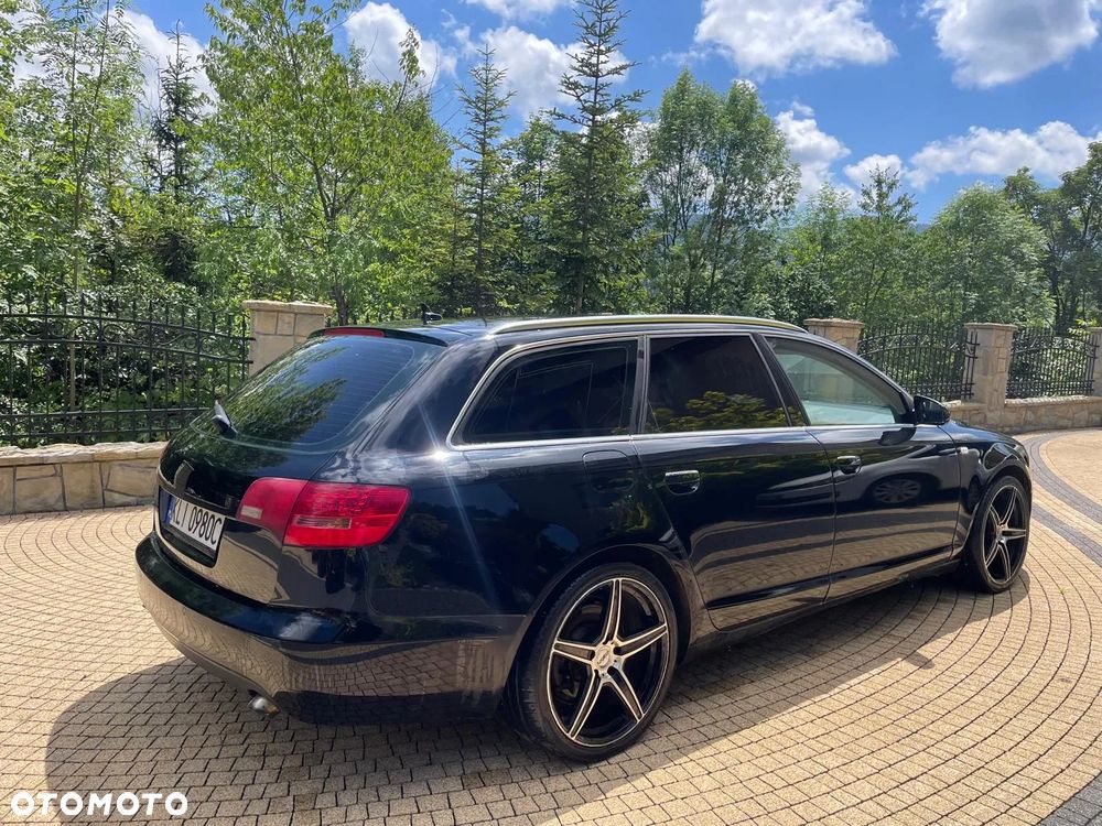 Audi A6 Avant - 4