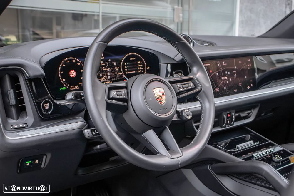 Porsche Cayenne E-Hybrid - 9