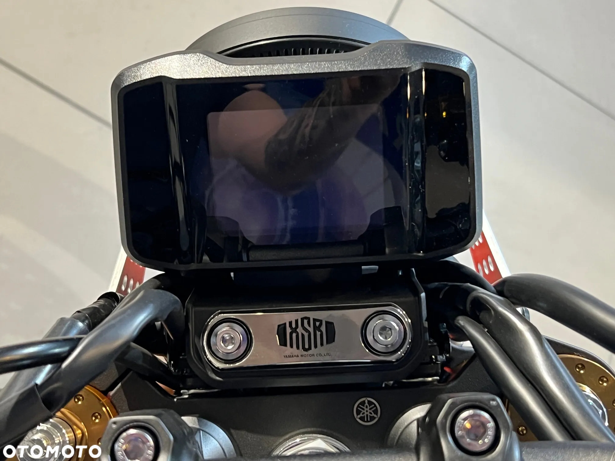 Yamaha XSR - 11